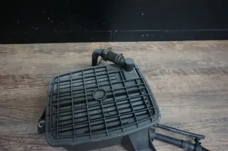 Audi RS6 4F Aktivkohlefilter Aktivkohlebehälter & Leitungen 8E0201799C // A4 8E - Bild 2