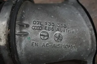 original Audi A4 8K RS6 4F Ansaugluftführung LADELUFTROHR links 07L133355 - Bild 5