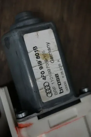 Audi A6 4F Fensterheber Motor VL Brose 4F0959801B Gebraucht C6 - Bild 3
