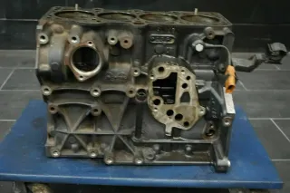 Audi Seat VW Motorblock Motor Block 2,0 TFSI BWA 06F103021H - Bild 2