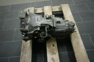 Porsche Boxster 986 2,5 Liter 5-Gang Schaltgetriebe DVY / 98Tkm Getriebe - Bild 3