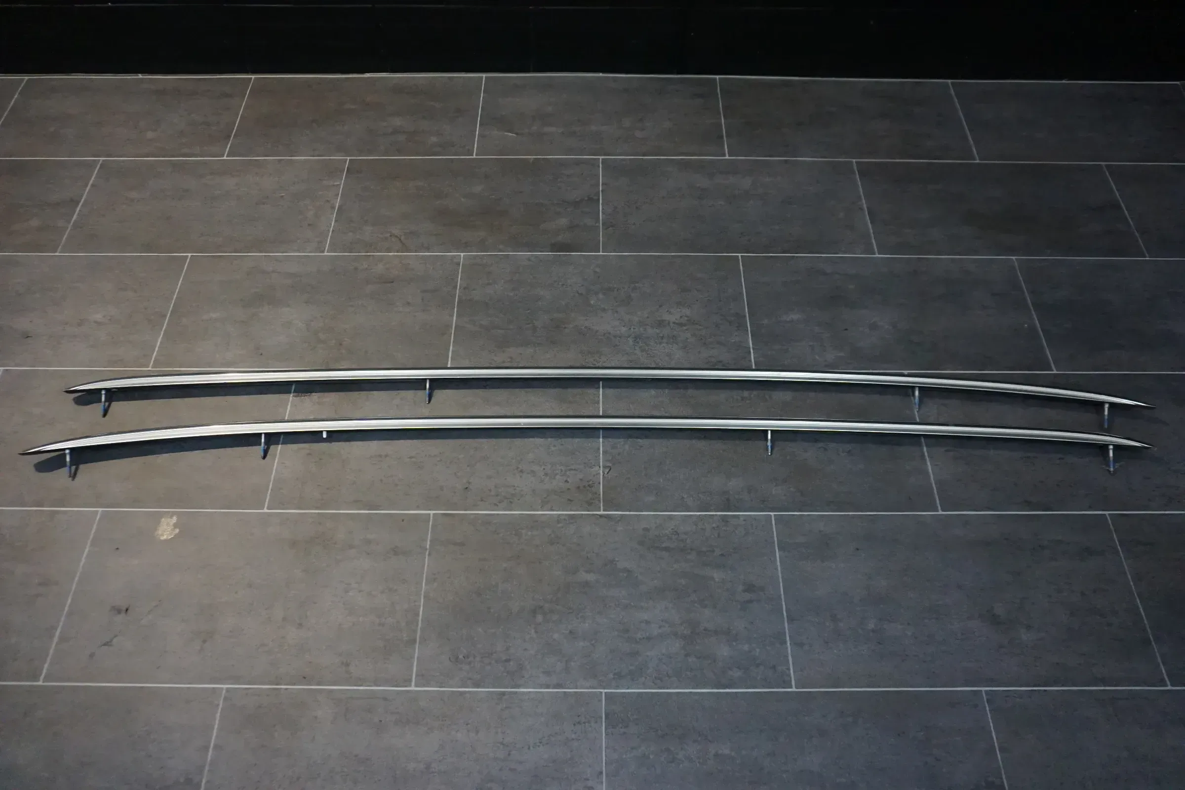 Audi A6 4F C6 Avant Kombi Dachreling links rechts Chrom 4F9860021E 4F9860022E - Bild 1