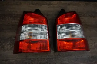 VW T5 Rückleuchte Rücklicht links rechts 7H5945095M Bj2014 Heckklappe - Bild 1