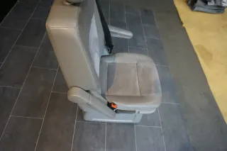 VW T5 Multivan Schienensystem 3te Reihe hinten Sitz Alcantara Grau Pilotensitz - Bild 5