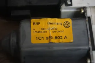 Motor Fensterheber vorne rechts für VW GOLF IV (1J1) 1.4 16V 1C1959802A - Bild 5