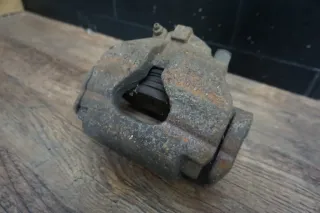 Original VW T5 2,5 TDI Bremssattel Brems Sattel vorn rechts 7E0106A ATE - Bild 3