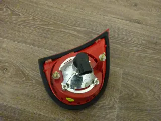 Original VW Golf 5 V Rücklicht Heckleuchte Rechts innen 1K6945094E - Bild 2