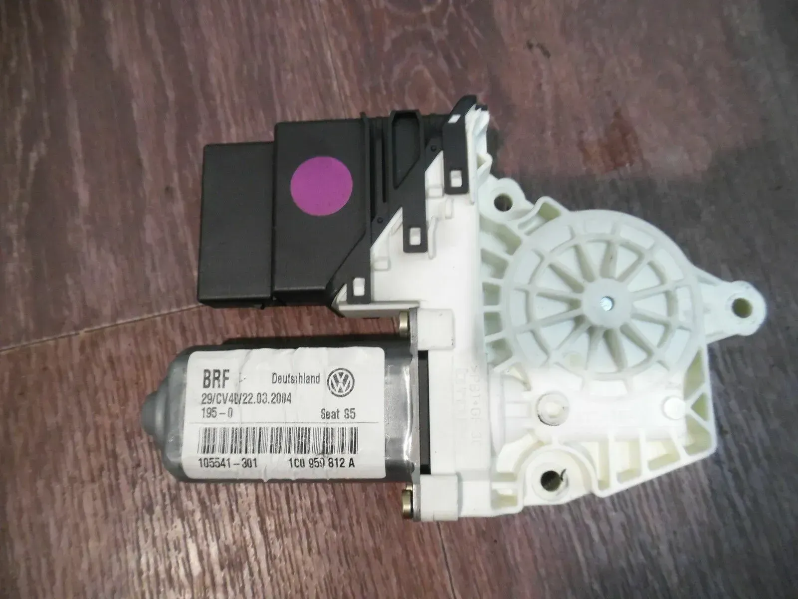 Seat Leon 1M Fensterhebermotor Motor Fensterheber Hinten rechts 1C0959812A - Bild 1