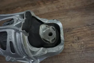 Audi Motorhalter Motor holder 782215147917H 782215147919H Motorlager - Bild 3
