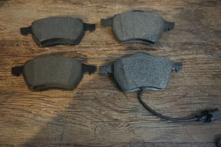 Volkswagen Bremsbeläge Vorne Hinten Satz Pad 7m3615115b - Bild 7