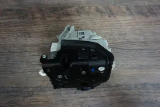 Audi A3 8V 4/5-Türer Türschloss Tür Schloss HINTEN RECHTS 8K0839016H ORIGINAL - Bild 2