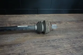 VW Passat B8 2.0 TDI Antriebswelle Antrieb Gelenkwelle hinten rechts 3Q0501204D - Bild 2