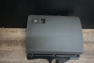 VW Passat 3C B7 3AF Handschuhfach vorne rechts Braun 3C1857114E - Bild 2