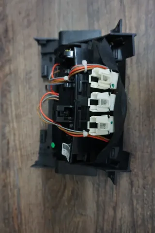 Audi A8 S8 4H D4 Ablage Steckdose Zigarettenanzünder 12V hinten 4H0864051B - Bild 4