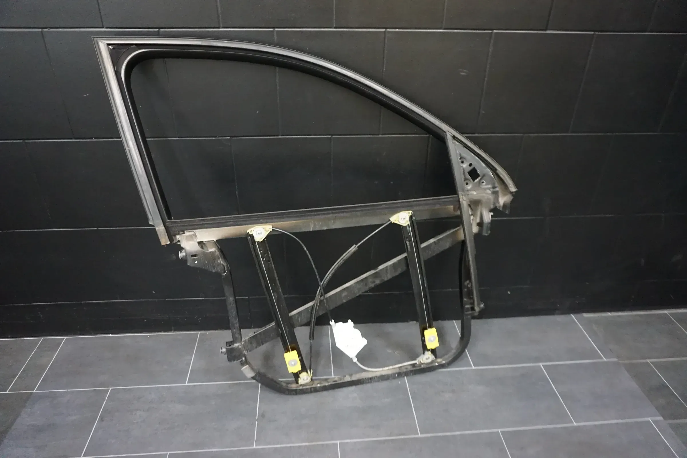 7L0837354 Fensterheber vorne rechts für VOLKSWAGEN TOUAREG 2002 - Bild 1