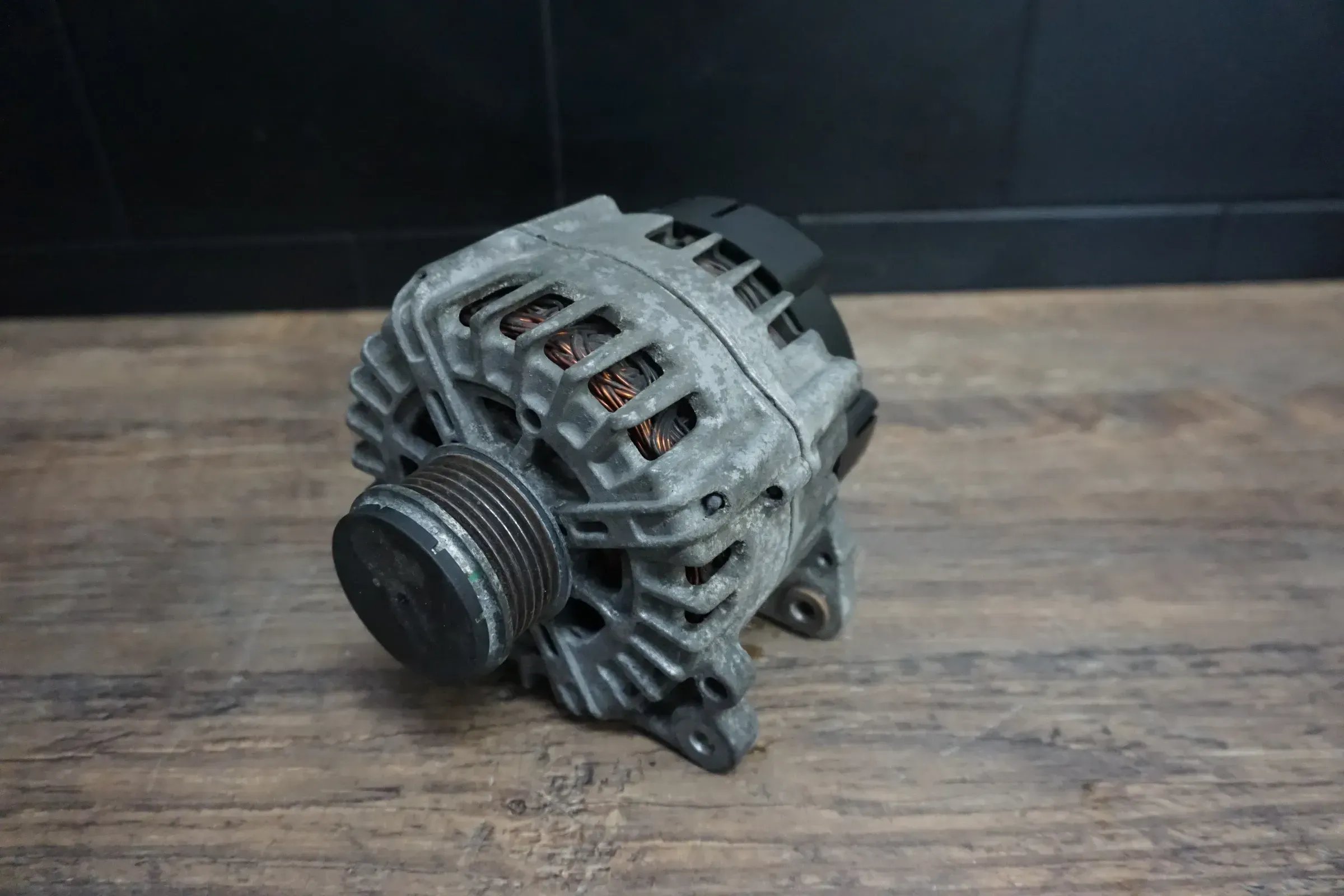 Lichtmaschine für Audi A6 4G A7 3,0 TDI Diesel Quattro CRTD CRT 059903019L 180A - Bild 1