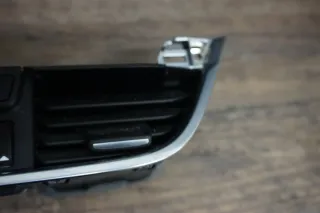 FORD FIESTA MK8 mittel - Luftausströmer Luftdüse H1BB-19K617-ADW - Bild 2