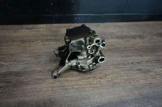Ölpumpe integrierter Unterdruckpumpe VW Crafter T6 04L145208AD 2.0TDI - Bild 1