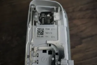 Audi A1 A3 8V Q2 Q3 8U Innenleuchte Innenbeleuchtung Leseleuchte LED 8V0947111 - Bild 3