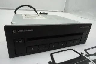 VW Passat 3C B6 Original 6 Fach CD Wechsler 3C0035110 Radio RCD RNS - Bild 2