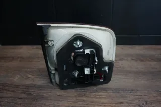 Original VW Touareg 7L Rückleuchte Heckleuchte innen rechts Rot 7L6945094H - Bild 3