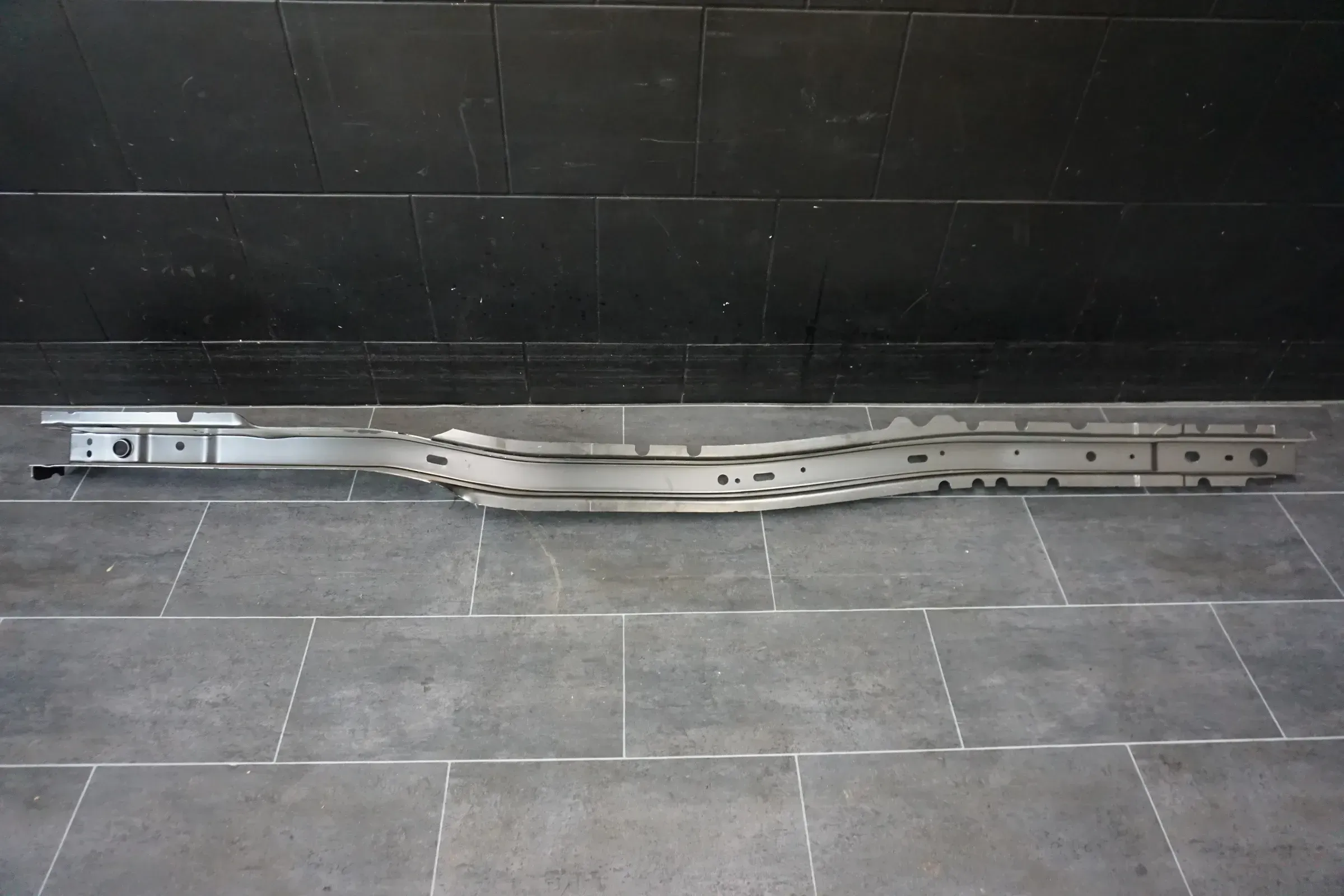7E0803106C VW Transporter T6 Längsträger Front Right 2016-2019 - Bild 1