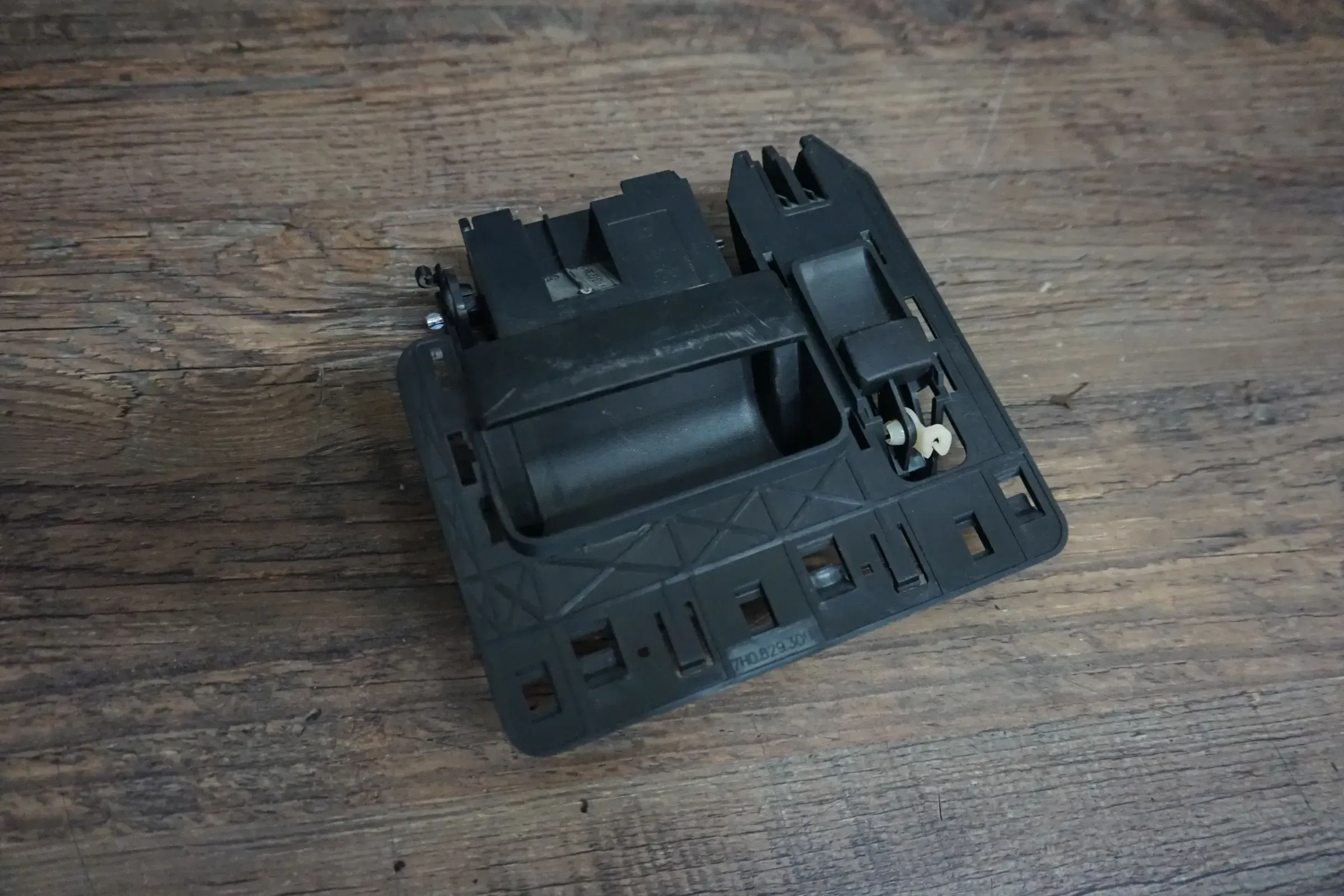 Türgriff Klinke Griff Heckklappe Innen für VW T5 7H 03-09 Kasten 7H0829309 - Bild 1
