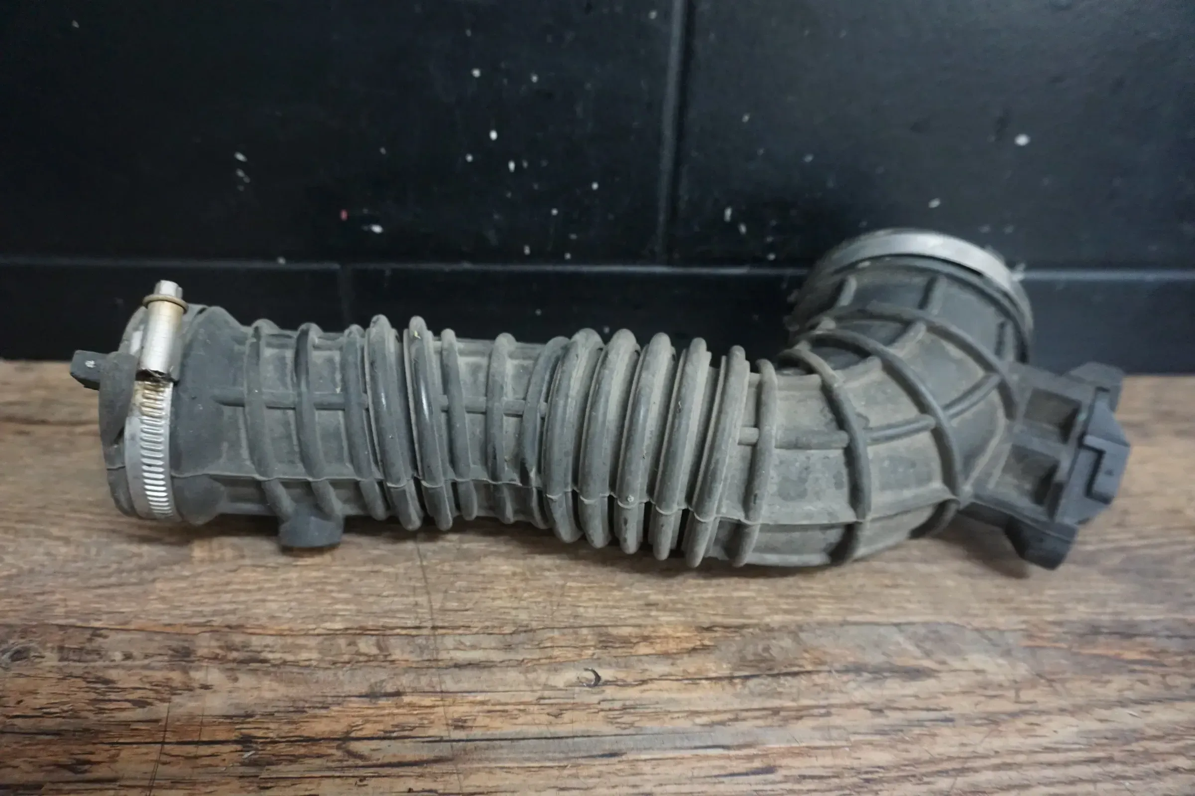 Original VW T6 TDI Ansaugschlauch Ansaugrohr 7E0129615L 7E0129627E 03C906051F - Bild 1