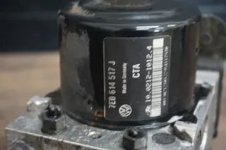 ABS-Aggregat Hydraulikblock Steuergerät VW T5 2.0 TDI 7E0907379L 7E0614517J - Bild 4