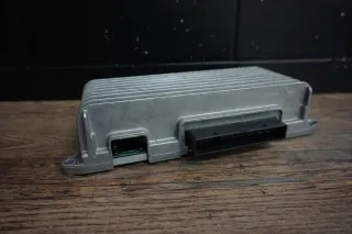 Audi A4 8K A5 8T B8 MOST MMI 2G Sound Verstärker Amplifier 8T0035223K - Bild 1