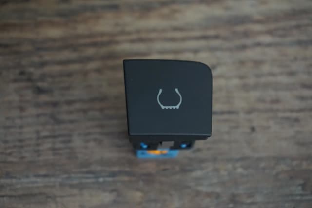 Article EGKX