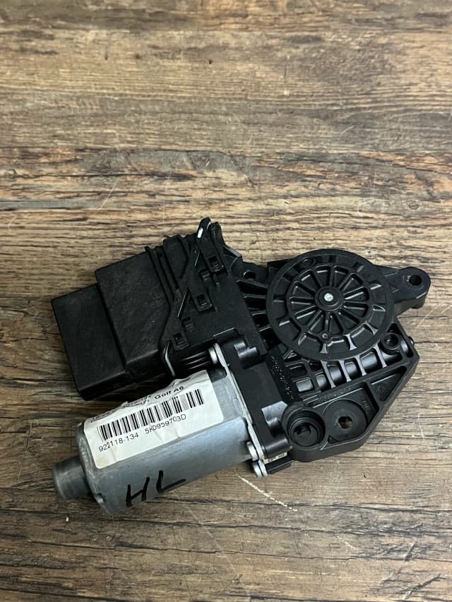Article AK63