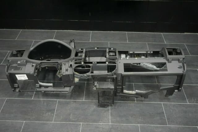 Article P9DG