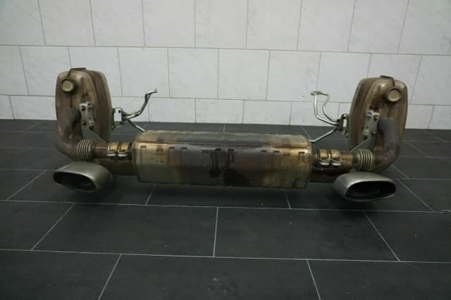 Article R9M9