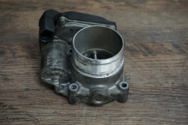 Article RYM9